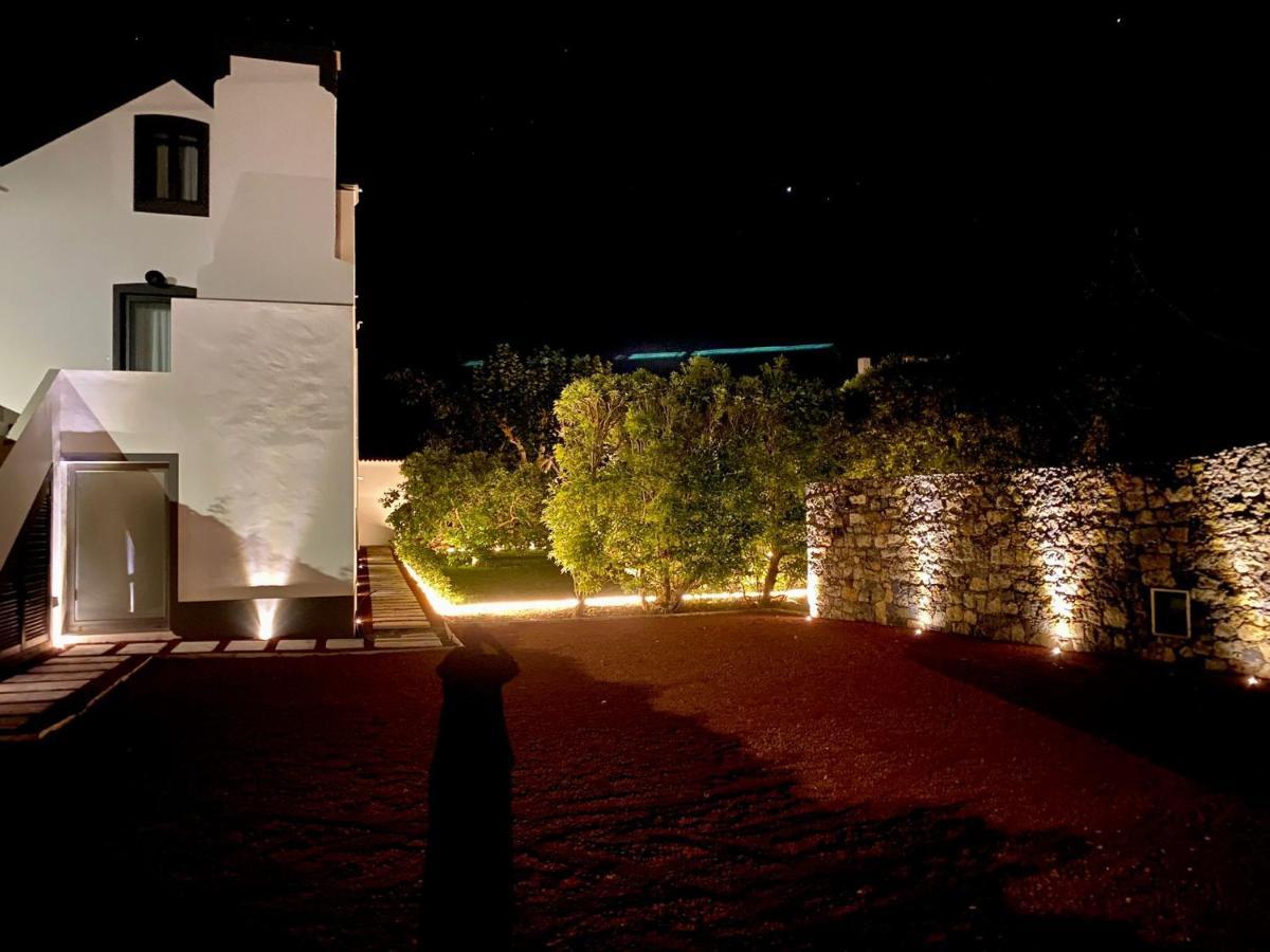 Nature & Sea - Casa Vinhateira East Duplex Caloura