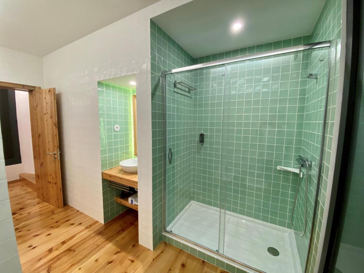 Nature & Sea - Casa Vinhateira East Duplex * Caloura