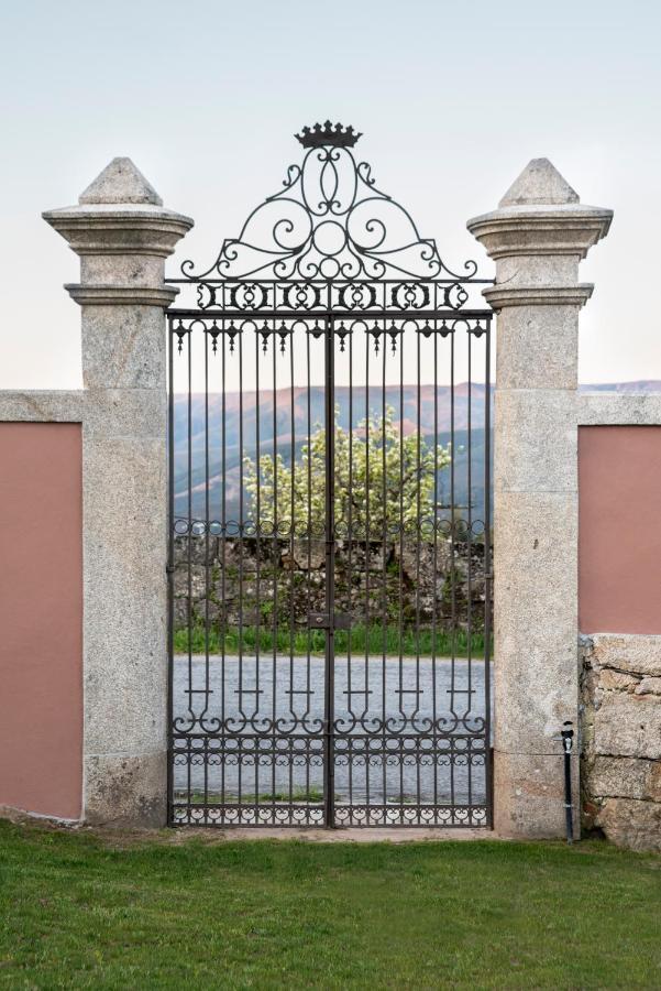 Casa Noronha Lima - Historic Hotel