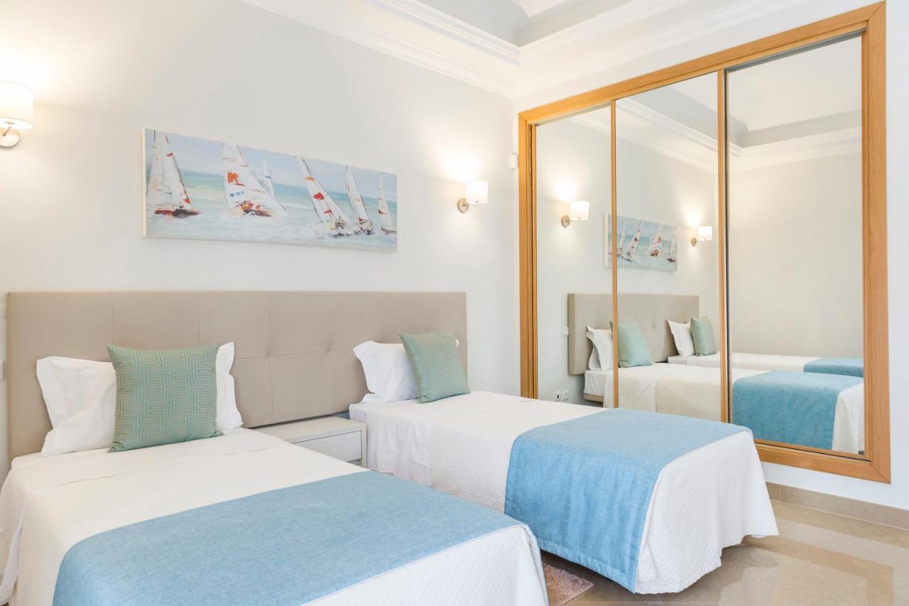 Lakeside Country Club - Turisticos 4*