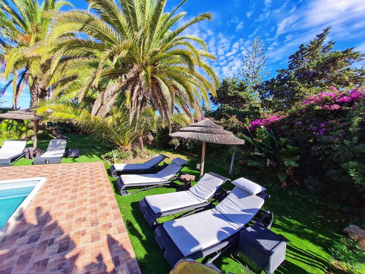 Villa Paraiso - Naturism Optional Adults Only Bed & Breakfast