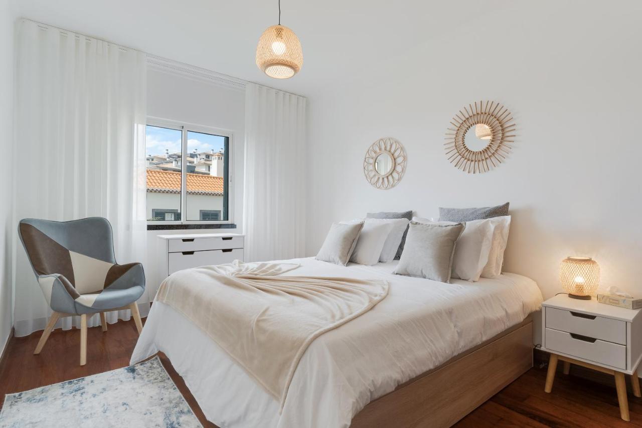 Cozy Penthouse By Madeira Apartment