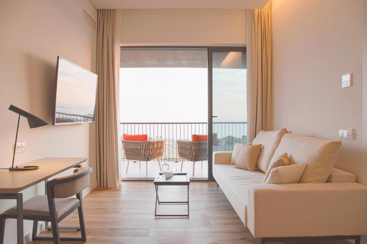 Sea View Business & Leisure 4*
