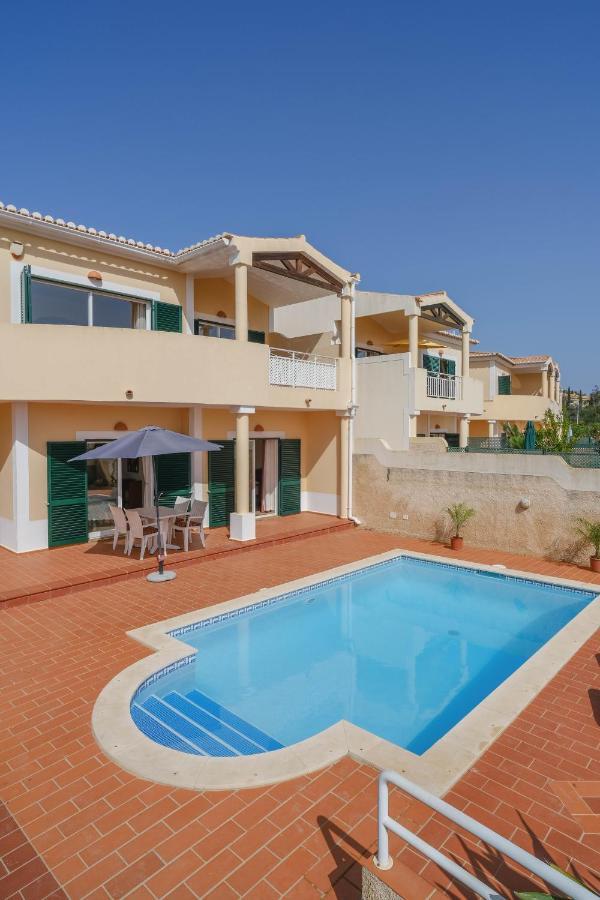 Bela Nova Acacias 22 Villa *