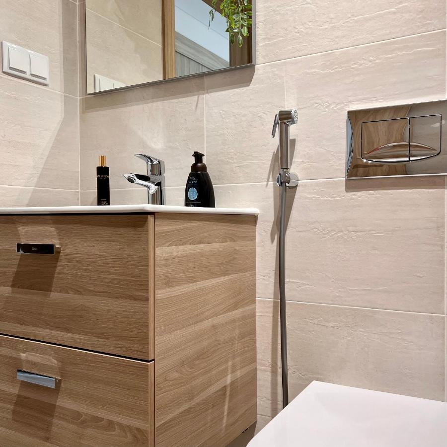 Apartment Mcrame Design Sea View, Beachfront, Swimming Pool, 2bdr, 2bar, 6 Pax, Da Rocha *