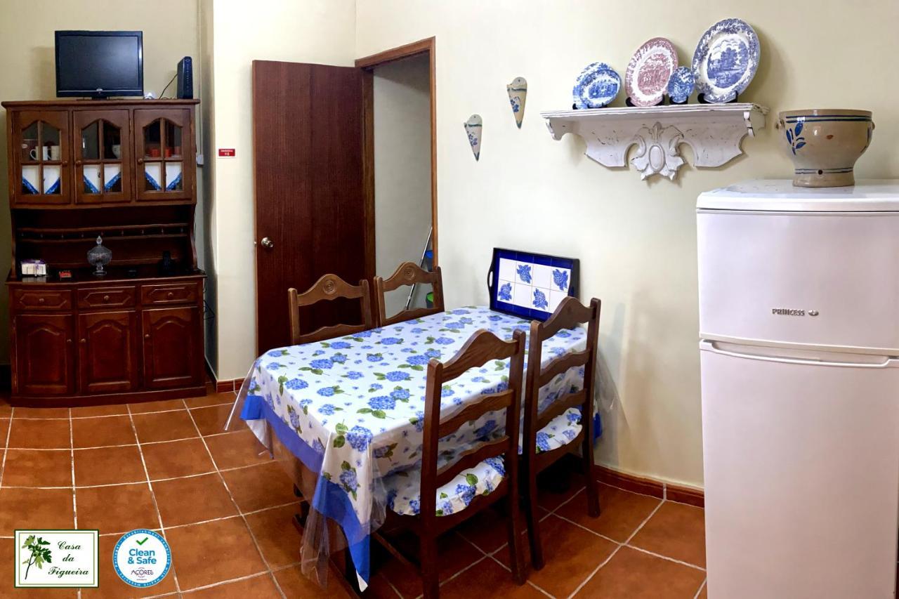 Casa Da Figueira Holiday home *