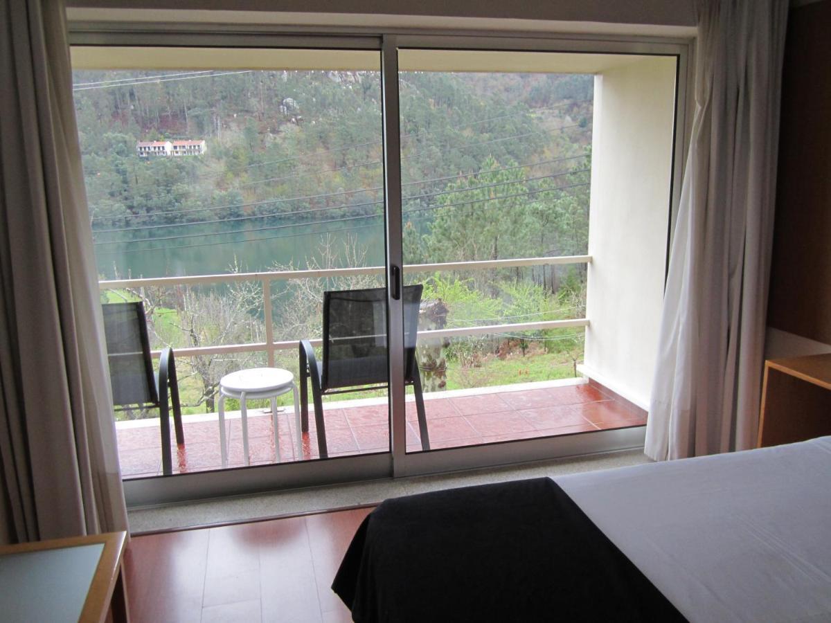 Eco Salvador Hotel 2*