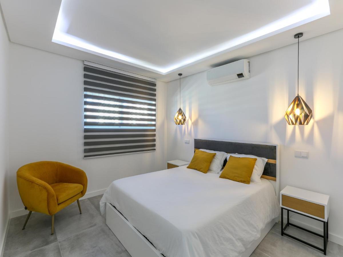 Luxury Penthouse Private Jacuzzi, *