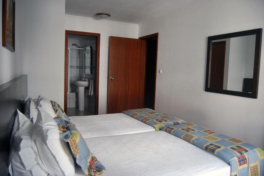 Residencia Machado Guest house 3*