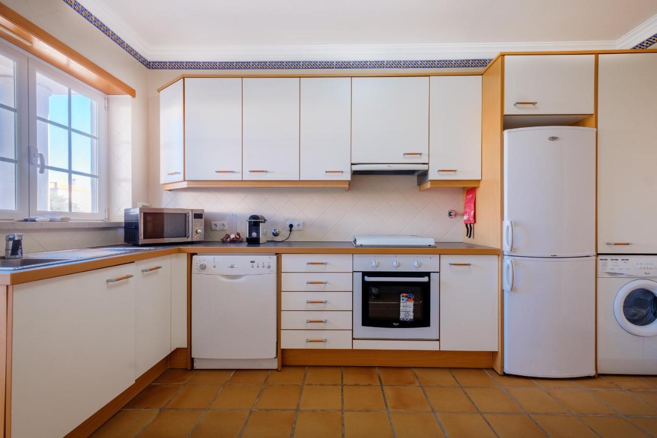 T3 Caravelas Apartment