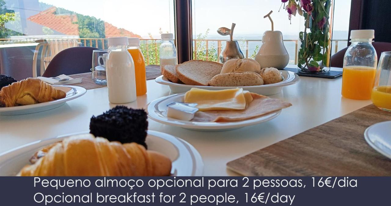 Pera Da Serra - Turismo No Espaco Rural Farm stay Lousa (Central Portugal)