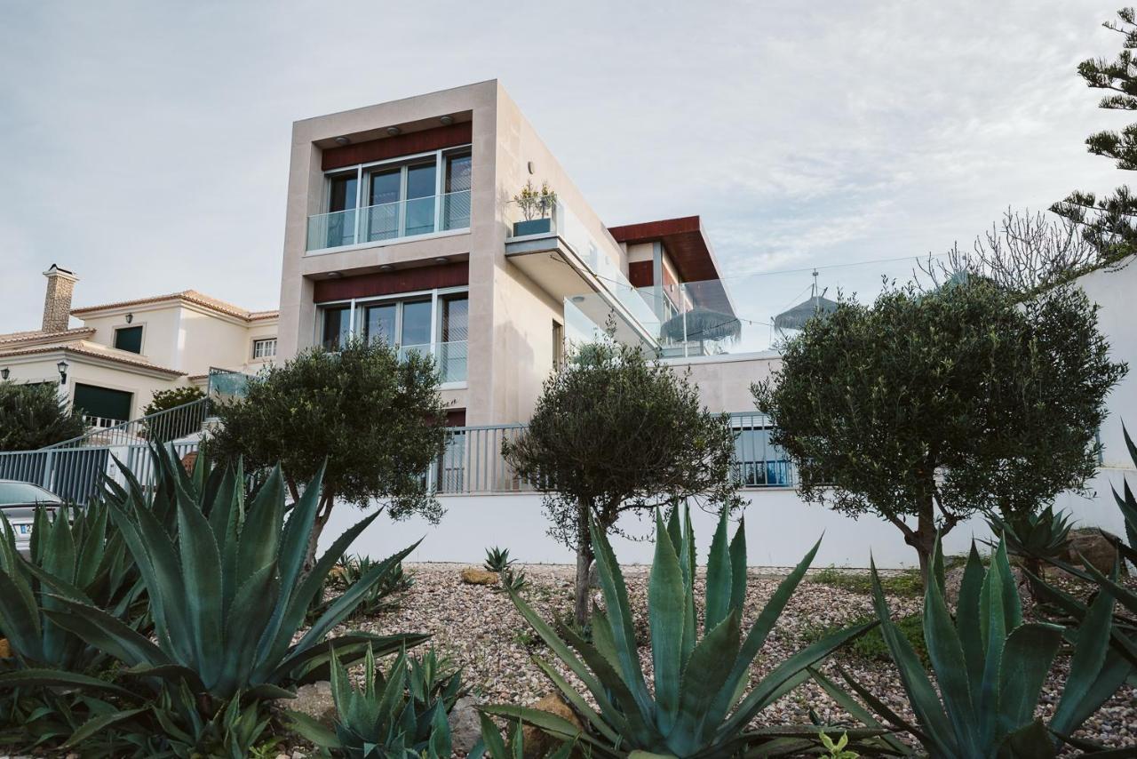 Hostel The Salty Pelican Yoga & Surf Retreat *