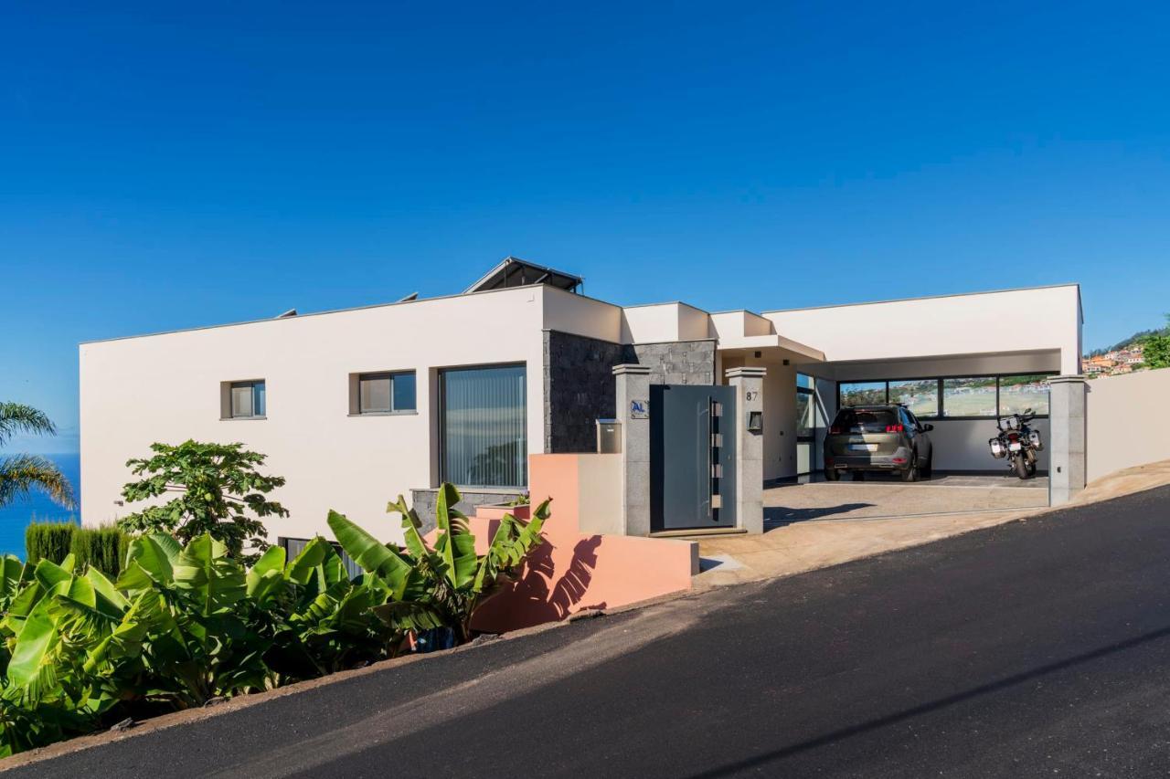 Candelaria By An Island Villa