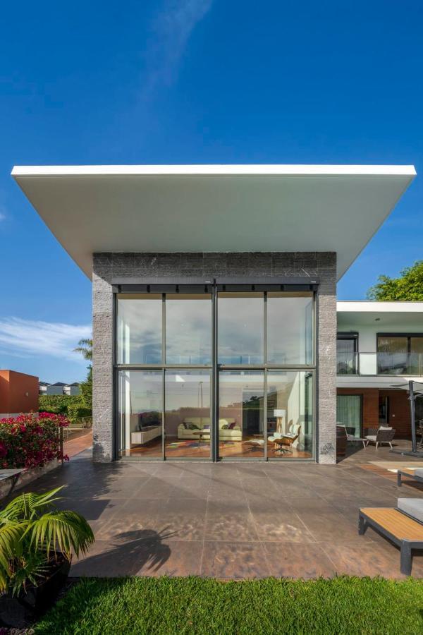 Villa Quebradas By An Island