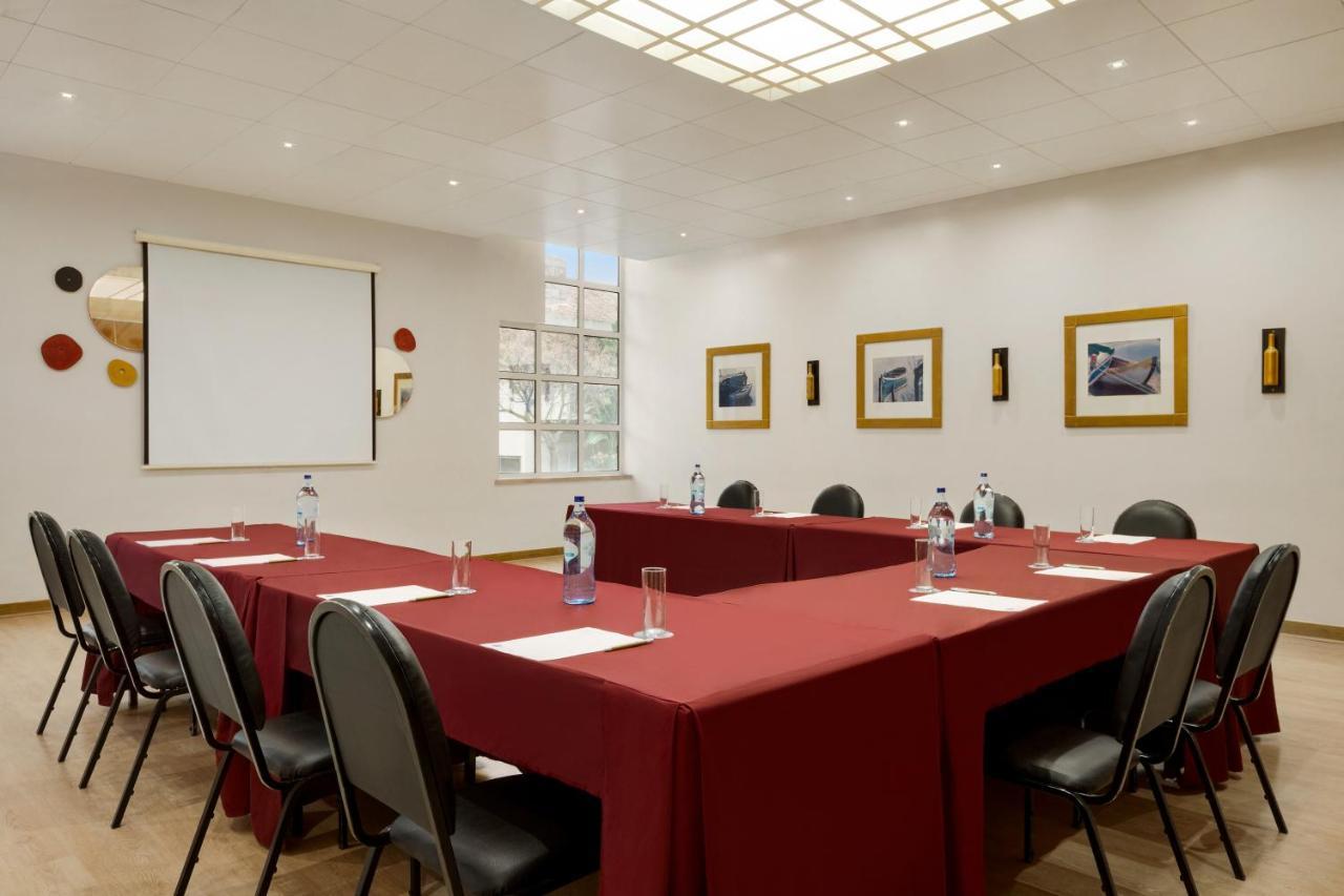 Tryp By Wyndham Parque Hotel