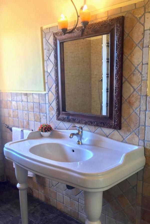 Guest house Varandas Do Vale Furnazinhas *