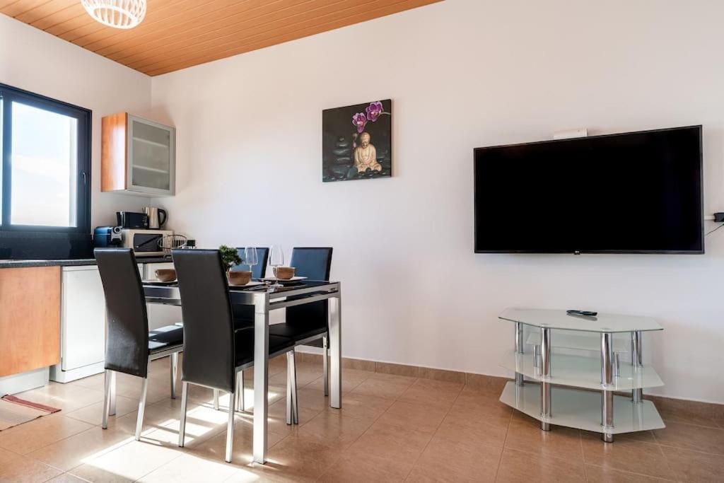 Marina View - Pool & Stunning Ocean View Apartamento Calheta (Madeira)