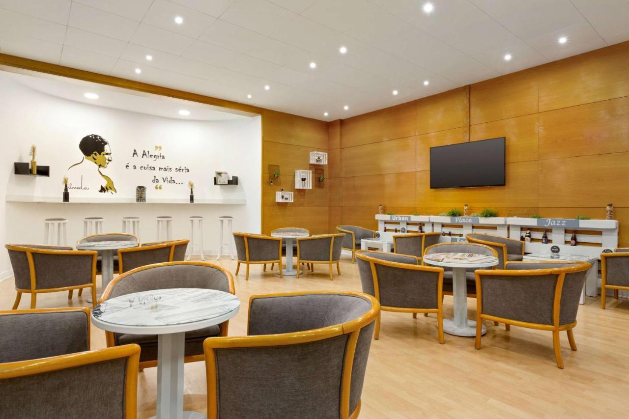 Hotel Tryp By Wyndham Parque 4*