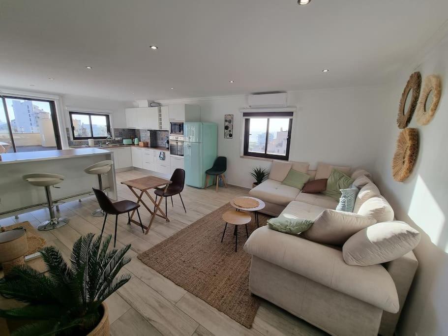 Com Terraco E Vistas Appartement