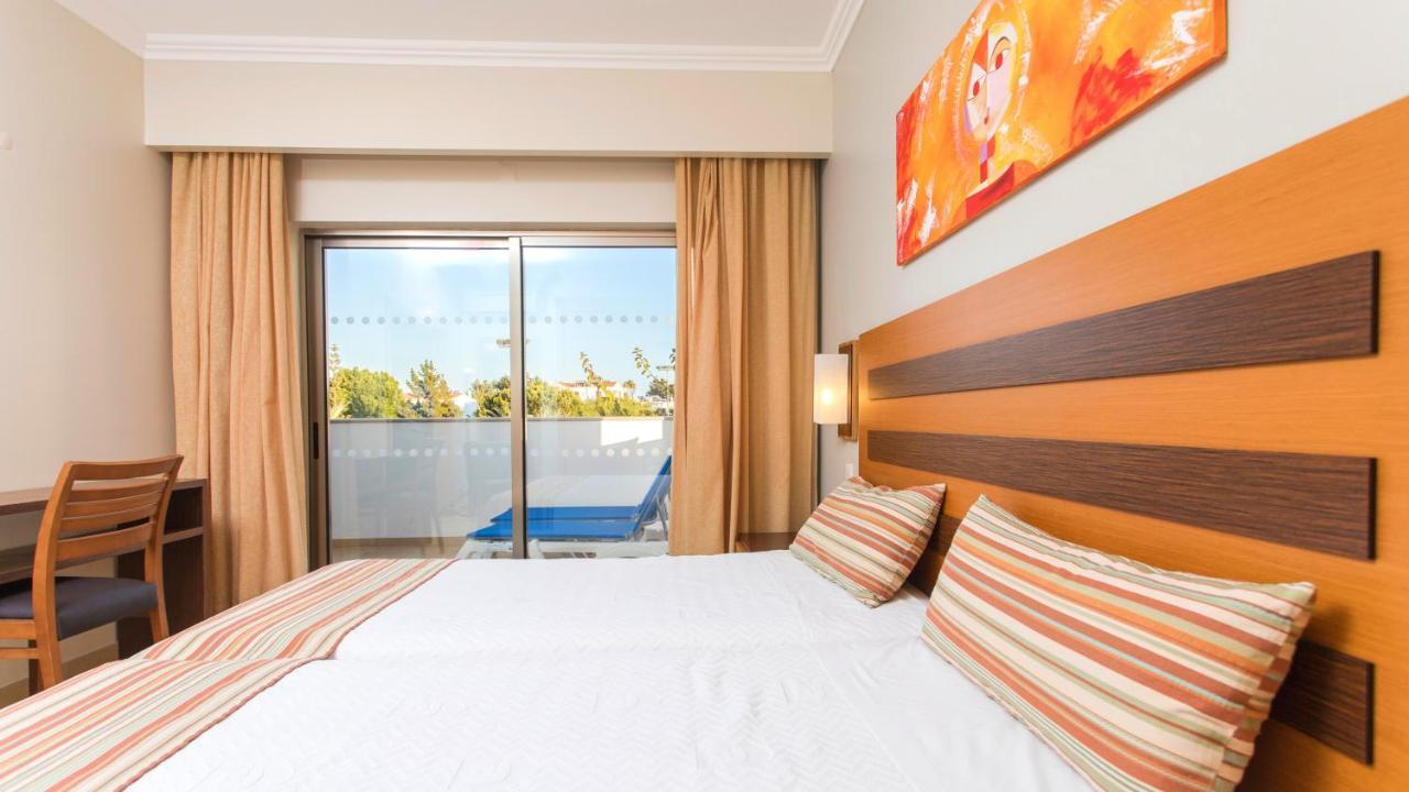 Alfagar Apartahotel