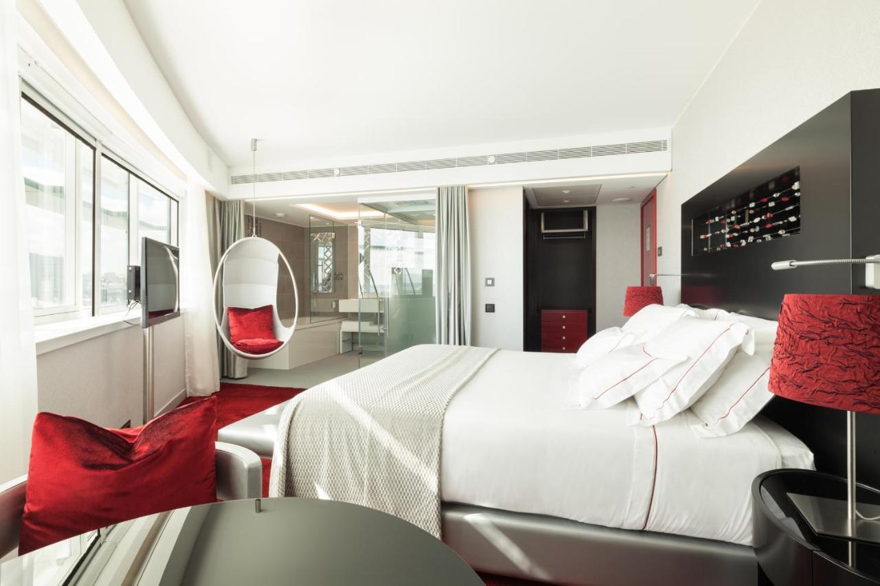 Myriad By Sana Hotel 5*