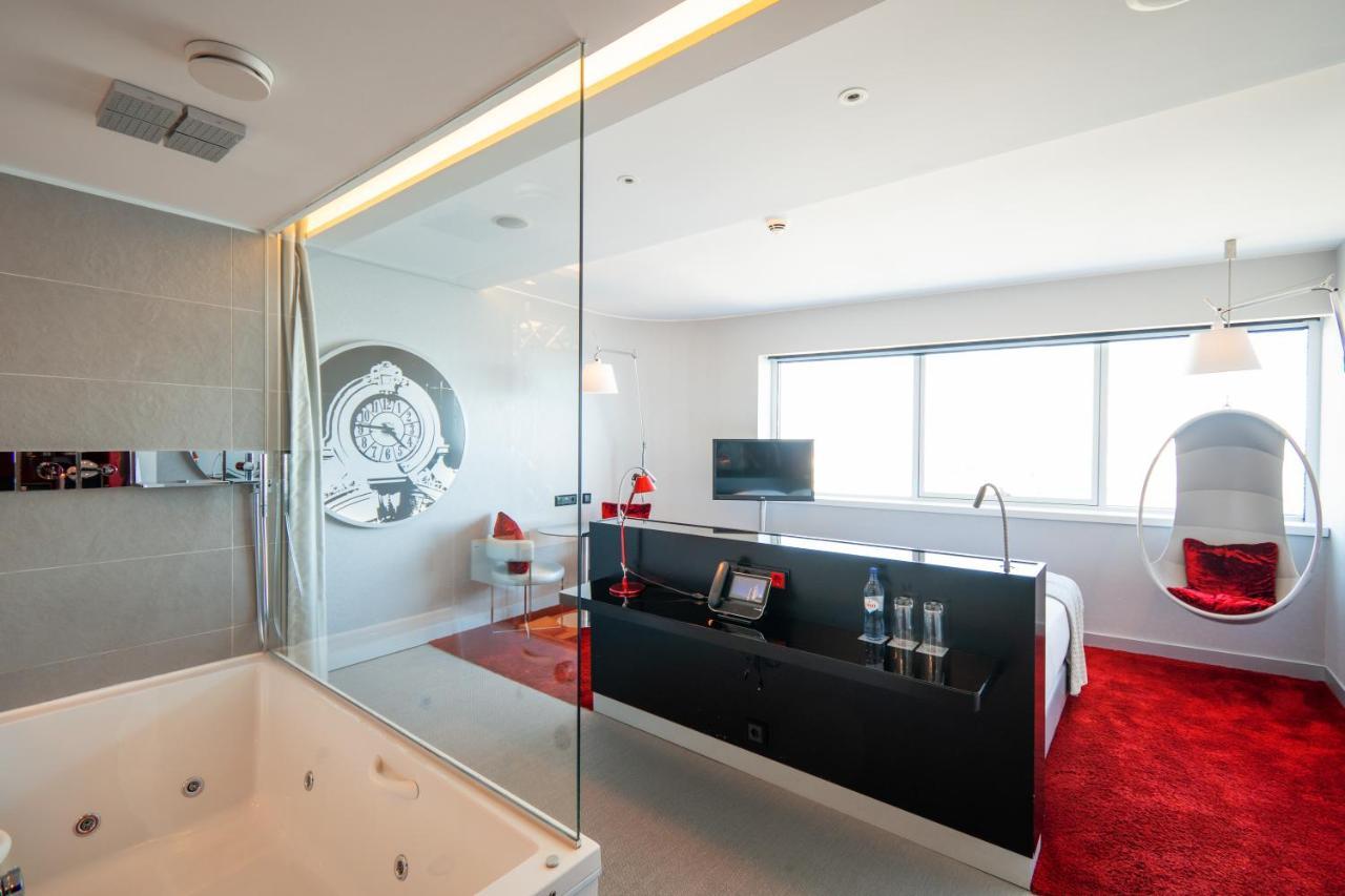 Myriad By Sana Hotel 5*