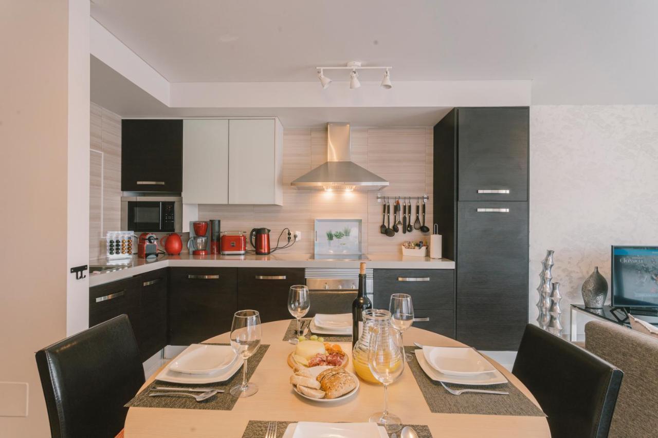 Bica, Luxury Heated Penthouses With Jacuzzi And Large Terrace In *