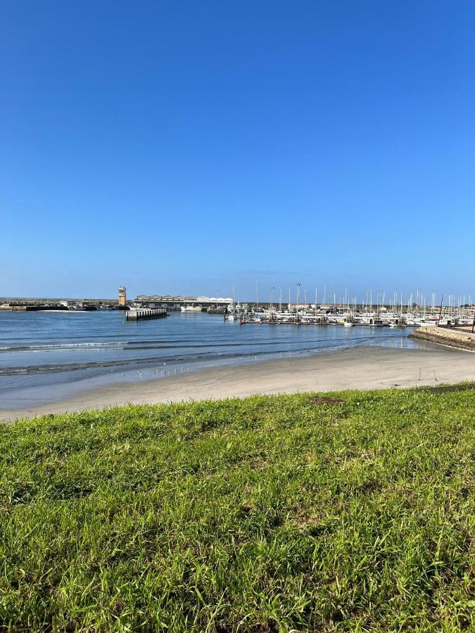 Lapa 84 - Seafront House Holiday home *