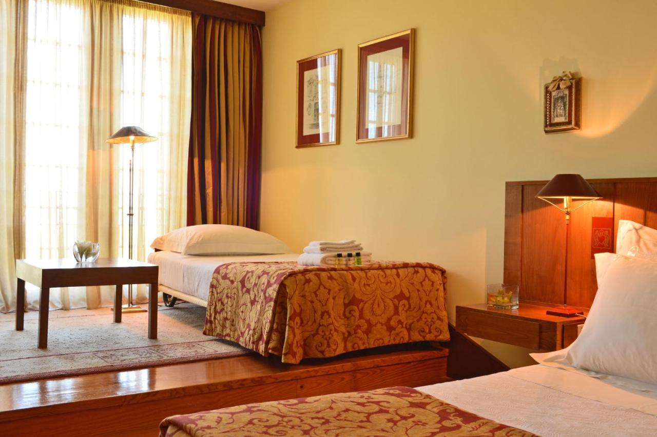 Hotel Mosteiro De 5*