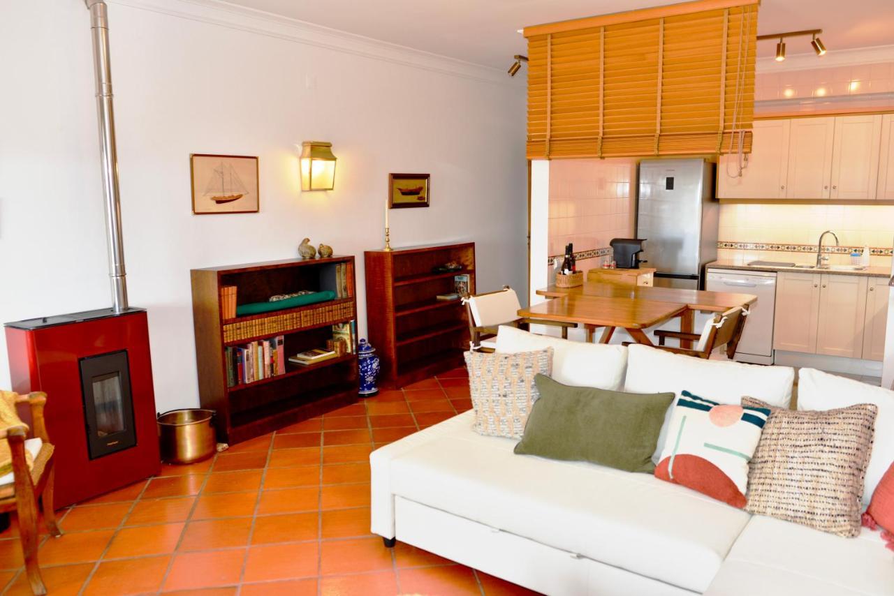 Sunset - Fantastic 1 Bedroom Sleeps 4 In Amazing Complex Apartment *