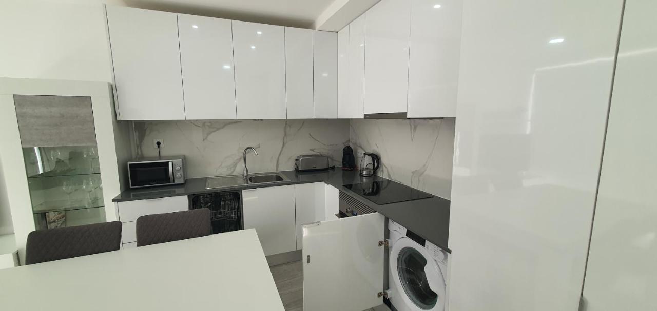 Acr Apartment *