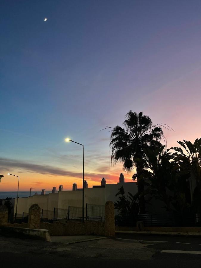 Ocean View Skyline ‚hakuna Matata' Apartamento Albufeira