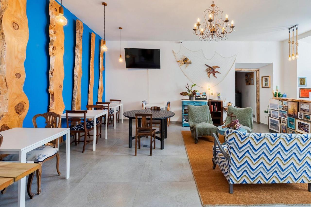 Guest house Marina Blue - & Setubal