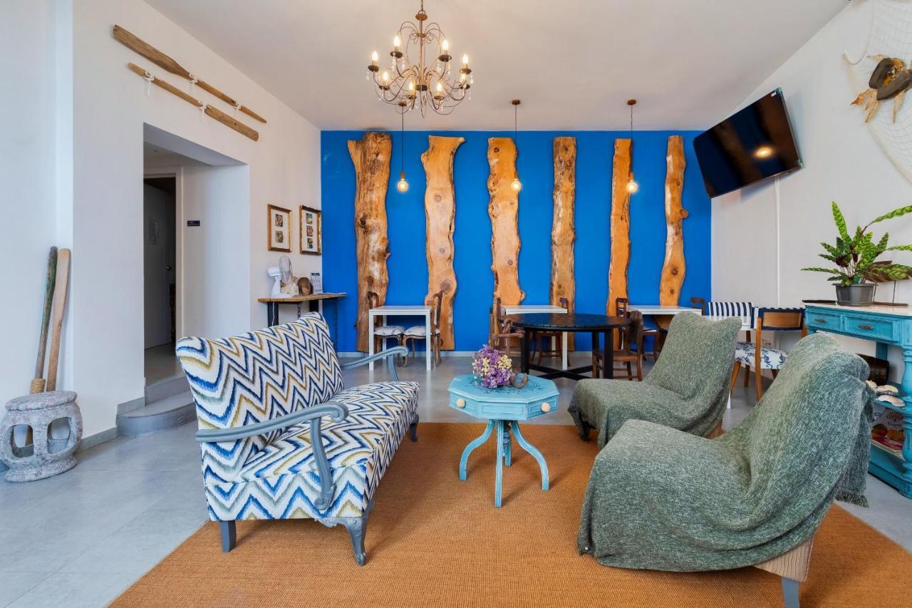 Marina Blue - & Guest house