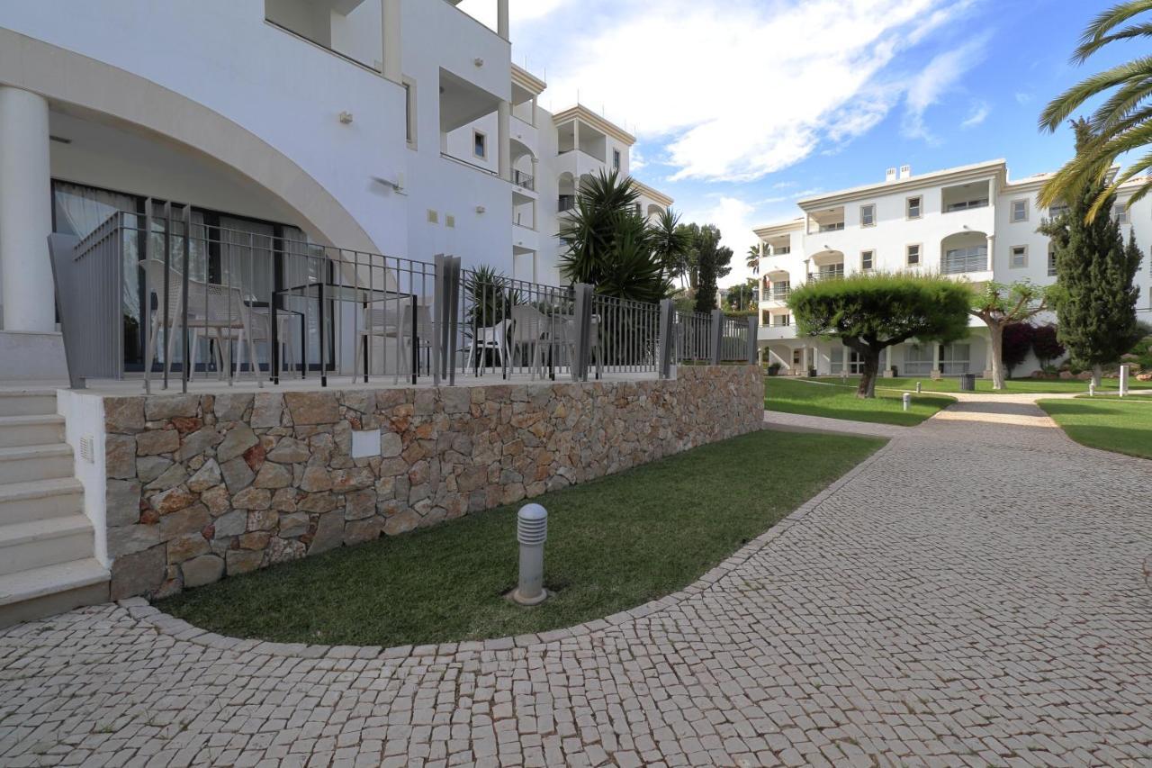 Petra Apartahotel 4*
