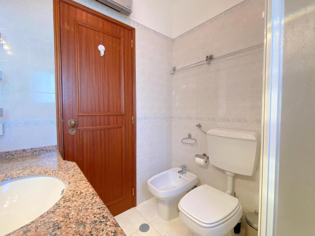 Charming Penthouse With Sea View In #1931 *