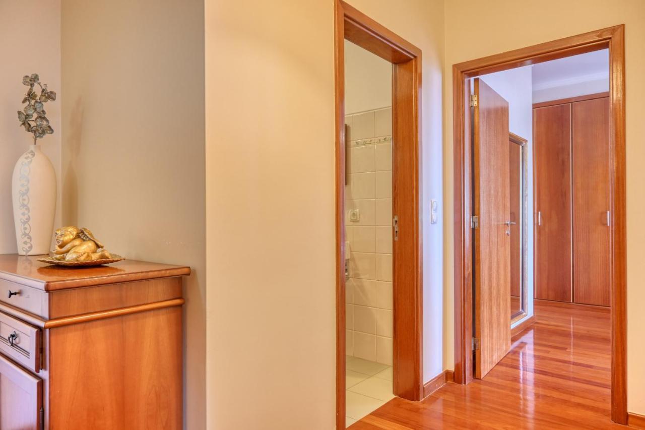Lidia's Place, A In Madeira Apartment