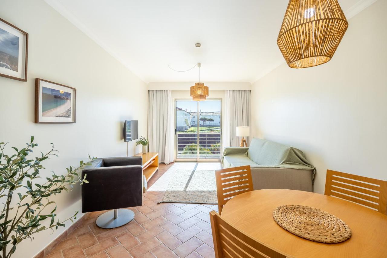 Aparthotel Pontalaia Turisticos
