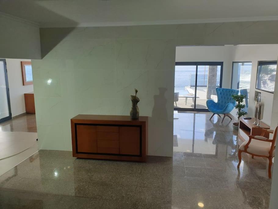 Sunset Avenue Apartment