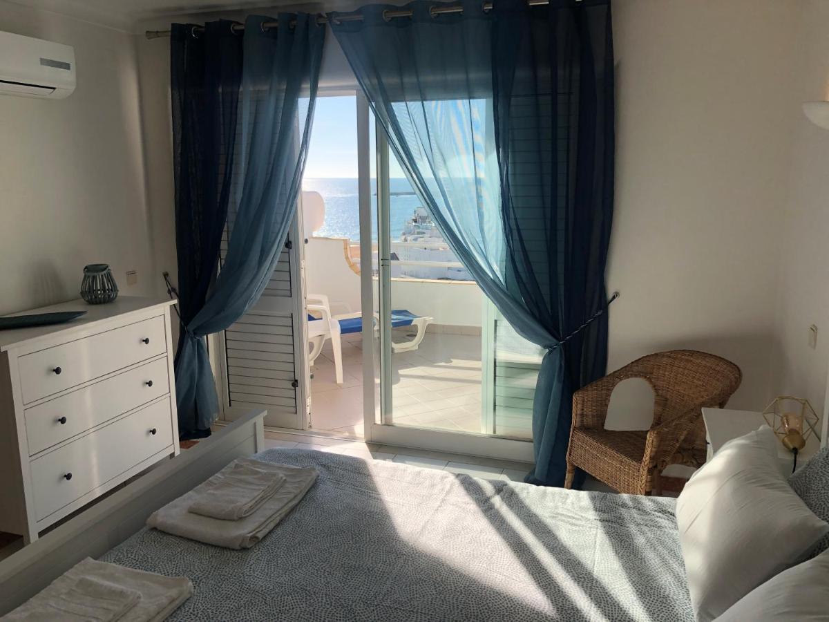 Beachfront 2 Bedroom *