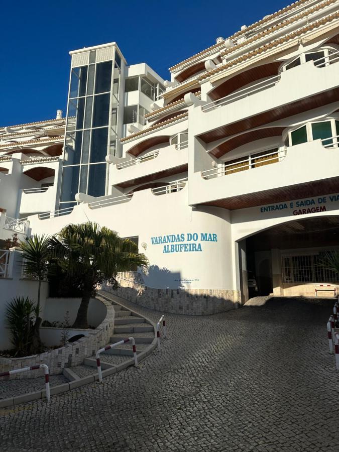 Beachfront 2 Bedroom Appartement