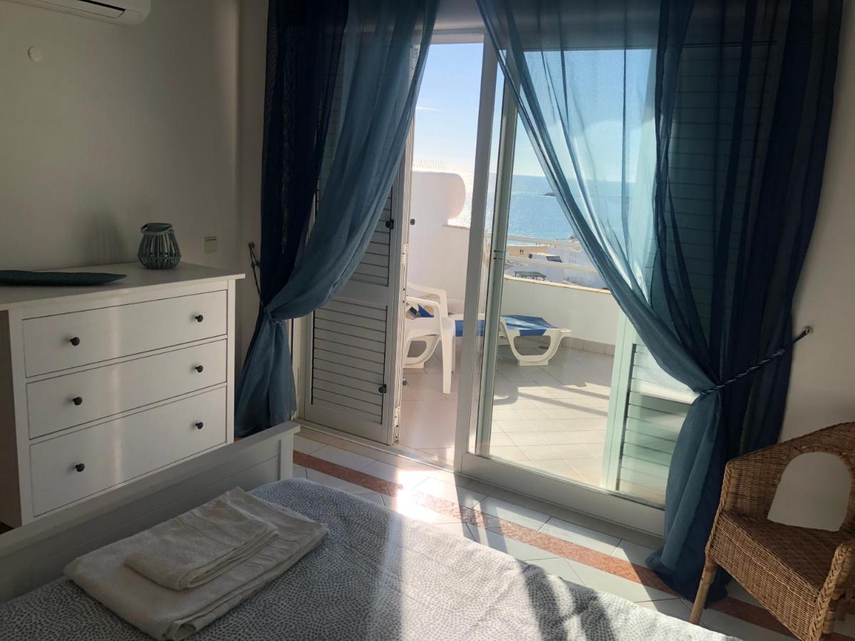 Appartement Beachfront 2 Bedroom *