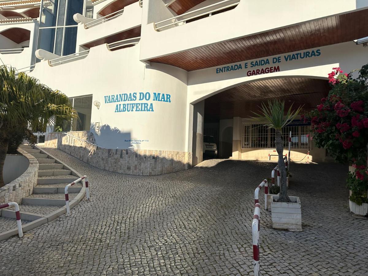 Beachfront 2 Bedroom * Albufeira