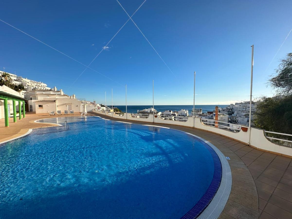 Appartement Beachfront 2 Bedroom *
