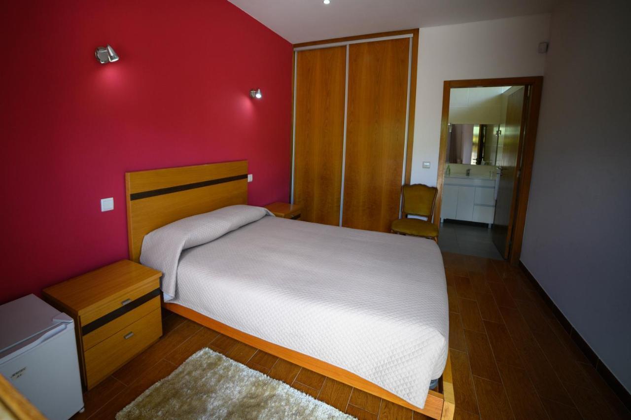 Funileiro, E Quartos Casa de hóspedes *