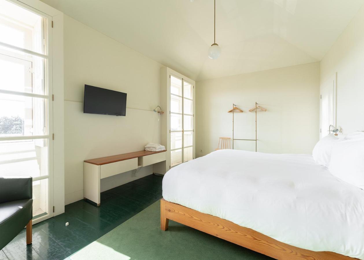 Duas Portas Townhouse Bed and breakfast Oporto