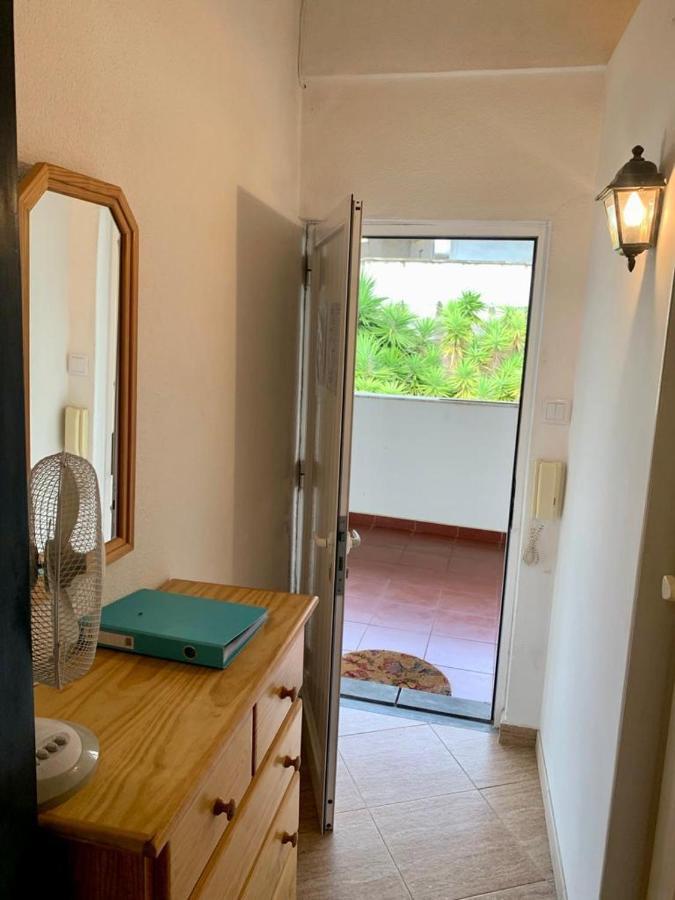 Apartment 505 *