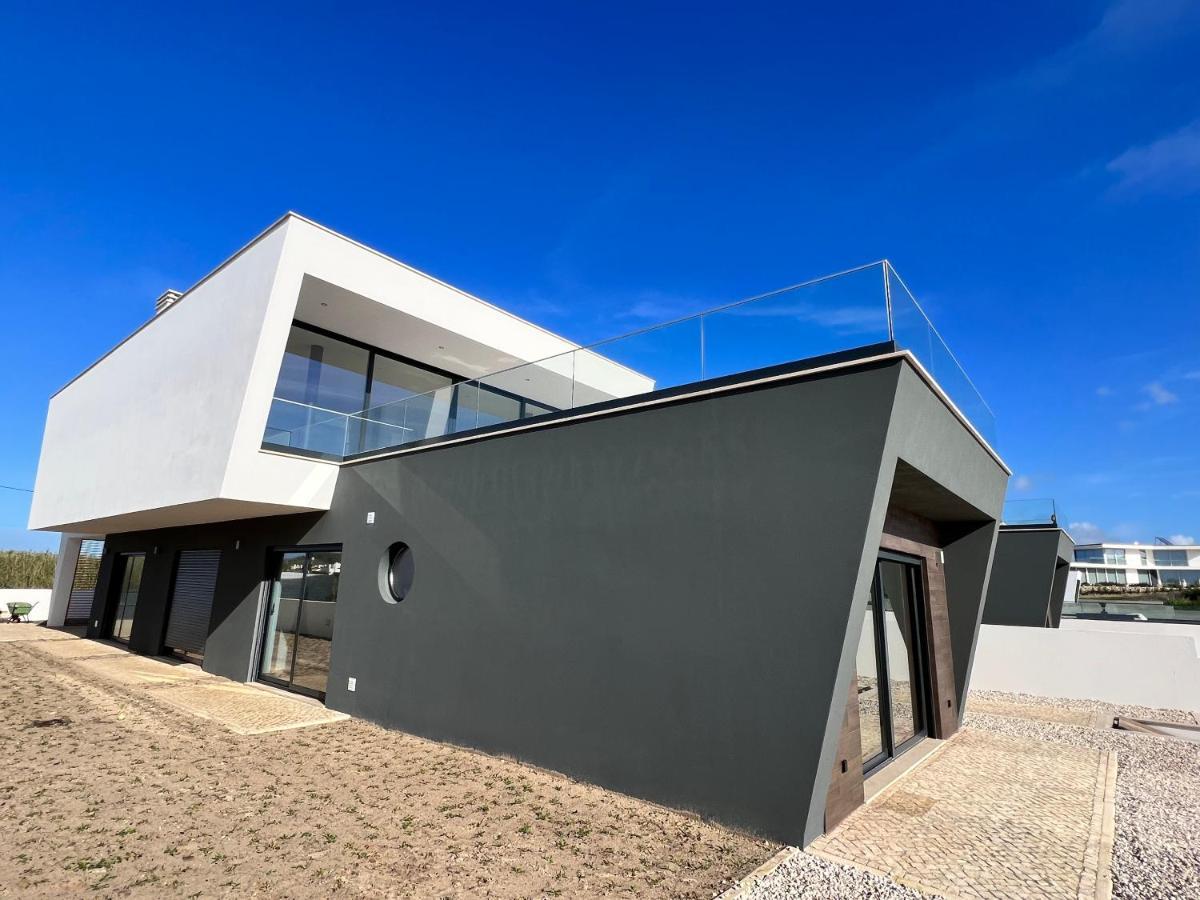 Luxury With Heated Pool & Panoramic Ocean & Valley Views *