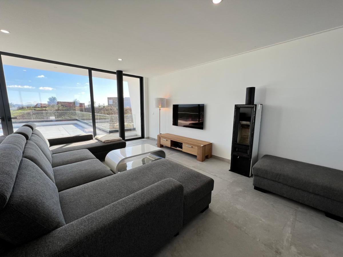Villa Luxury With Heated Pool & Panoramic Ocean & Valley Views