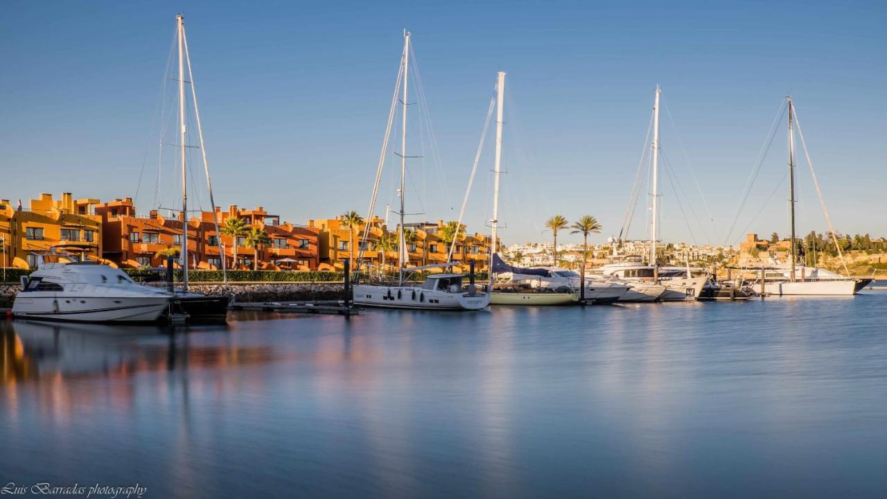 Apartment T1 Club Mar Piscina E Por Do Sol Portimao